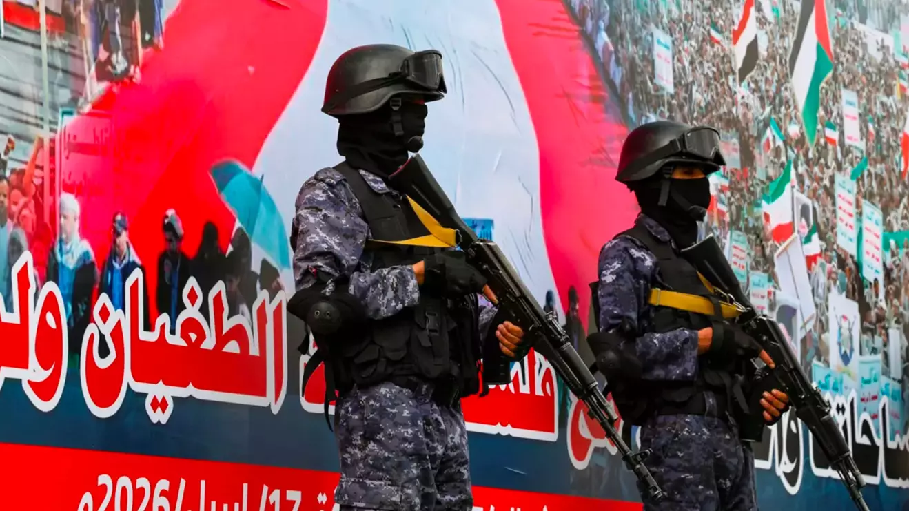 Houthi security personnel stand guard during a demonstration in Sanaa, Yemen, April 17, 2026. Reuters/Khaled Abdullah