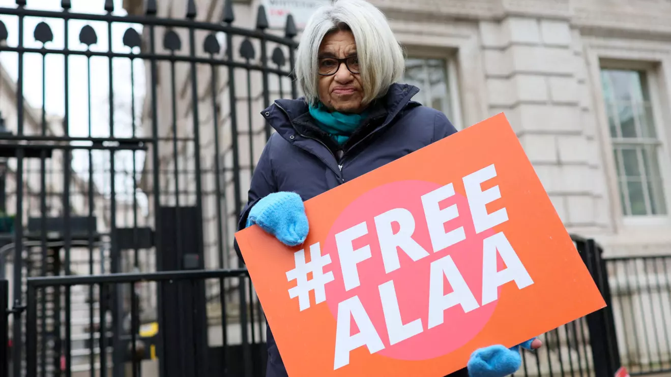 Laila Soueif, mother of jailed Egyptian-British activist Alaa Abd el-Fattah, poses for a portrait during a hunger strike to protest against her son’s detention in Egypt, outside Downing Street in London, Britain, January 20, 2025. Reuters/Isabel Infantes