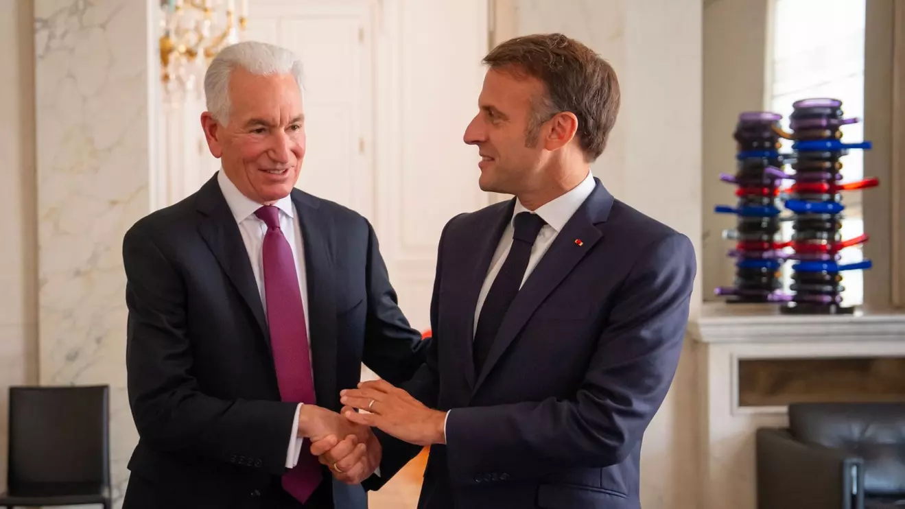 Charles Kushner and Emmanuel Macron © X