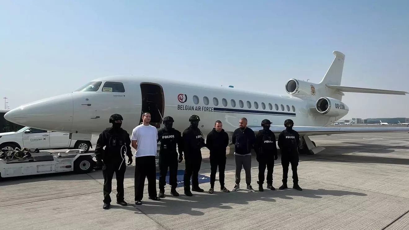 The suspects face a long list of serious charges, including leading a criminal organization, trafficking narcotics and psychotropic substances, armed robbery, and human trafficking © X