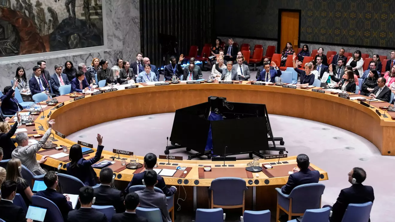 Members of the United Nations Security Council vote against a resolution by Russia and China to delay by six months the reimposition of sanctions on Iran during the 80th U.N. General Assembly in New York City, U.S., September 26, 2025. Reuters/Eduardo Munoz
