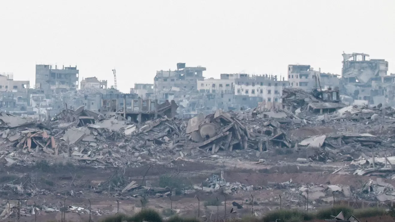 A view of destroyed buildings in Gaza, as seen from the Israeli side of the border between Gaza and Israel, August 19, 2025. Reuters/Amir Cohen
