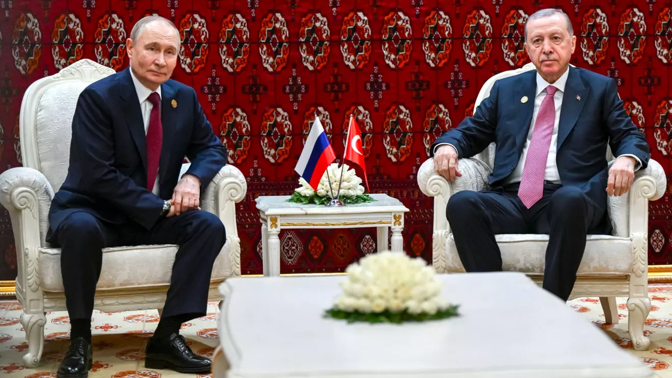 Russian President Vladimir Putin and Turkish President Tayyip Erdogan attend a meeting in Ashgabat, Turkmenistan December 12, 2025. Sputnik/Kristina Kormilitsyna