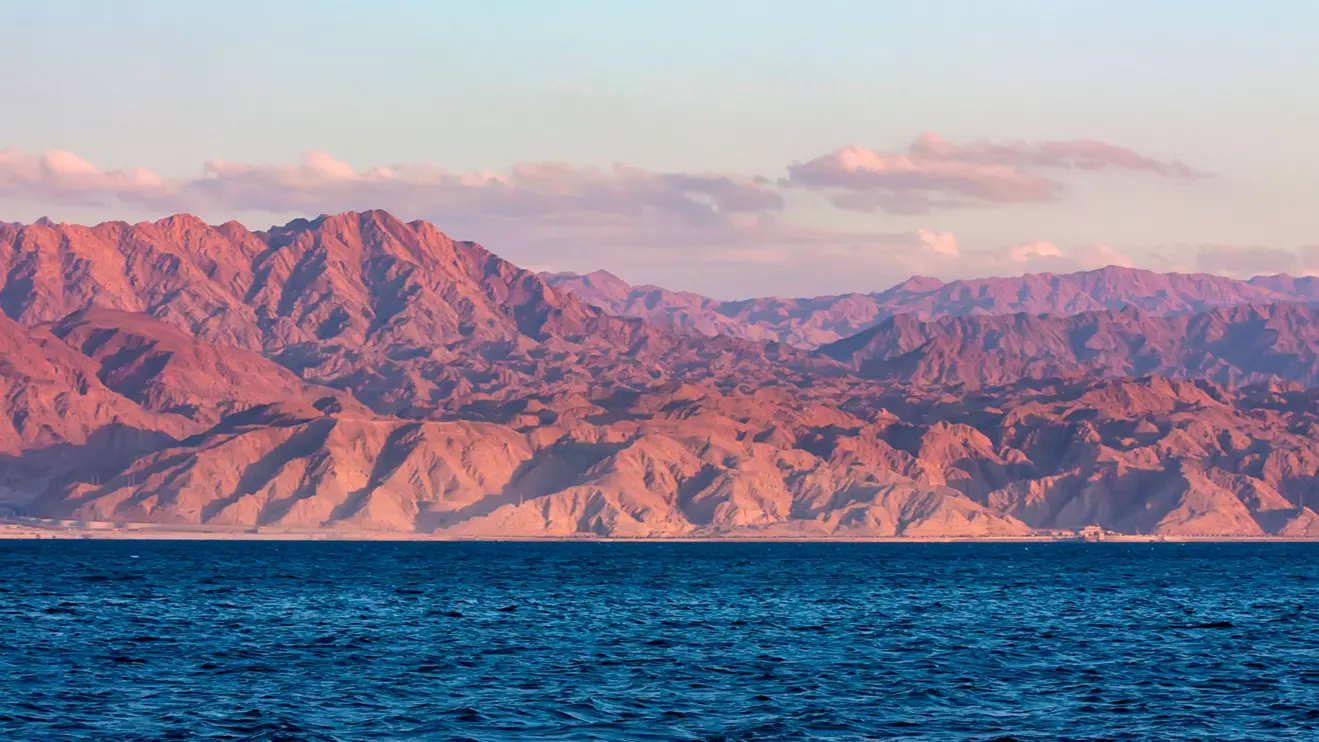 The Red Sea blockade, if enforced, would once again disrupt global shipping lanes © Mena Today 