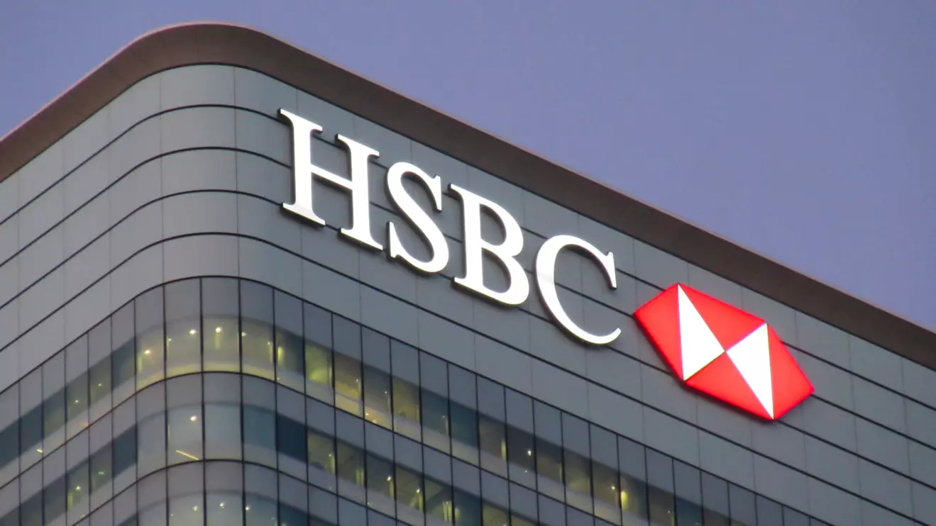 HSBC building in Canary Wharf financial centre, London © Mena Today