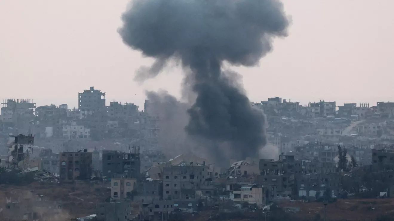 Smoke rises from Gaza after an Israeli airstrike, as seen from Israel, May 3, 2025. Reuters/Amir Cohen