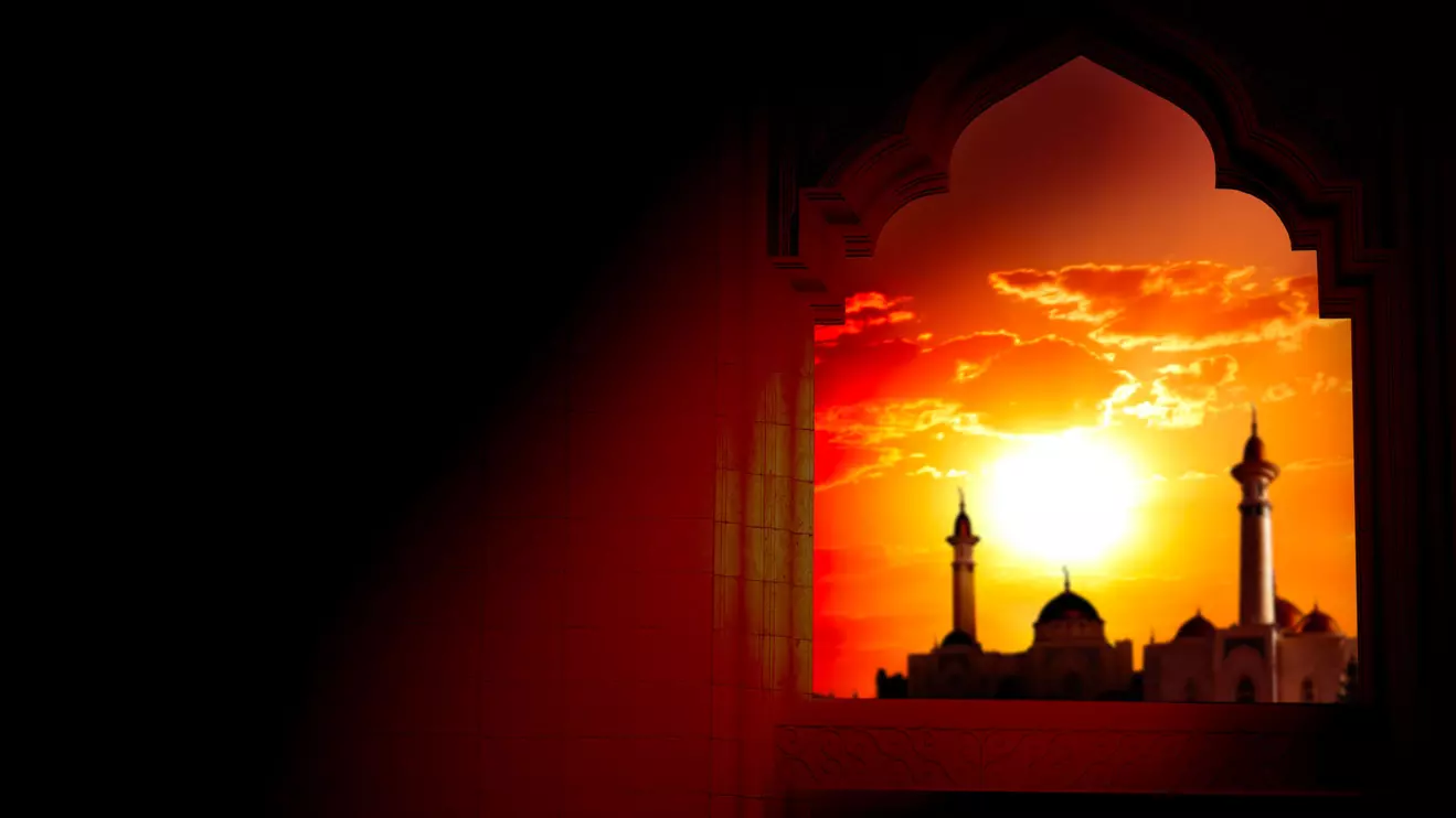 During Ramadan, believers are to abstain from drinking, eating, smoking and sexual intercourse from dawn until sunset © Mena Today 