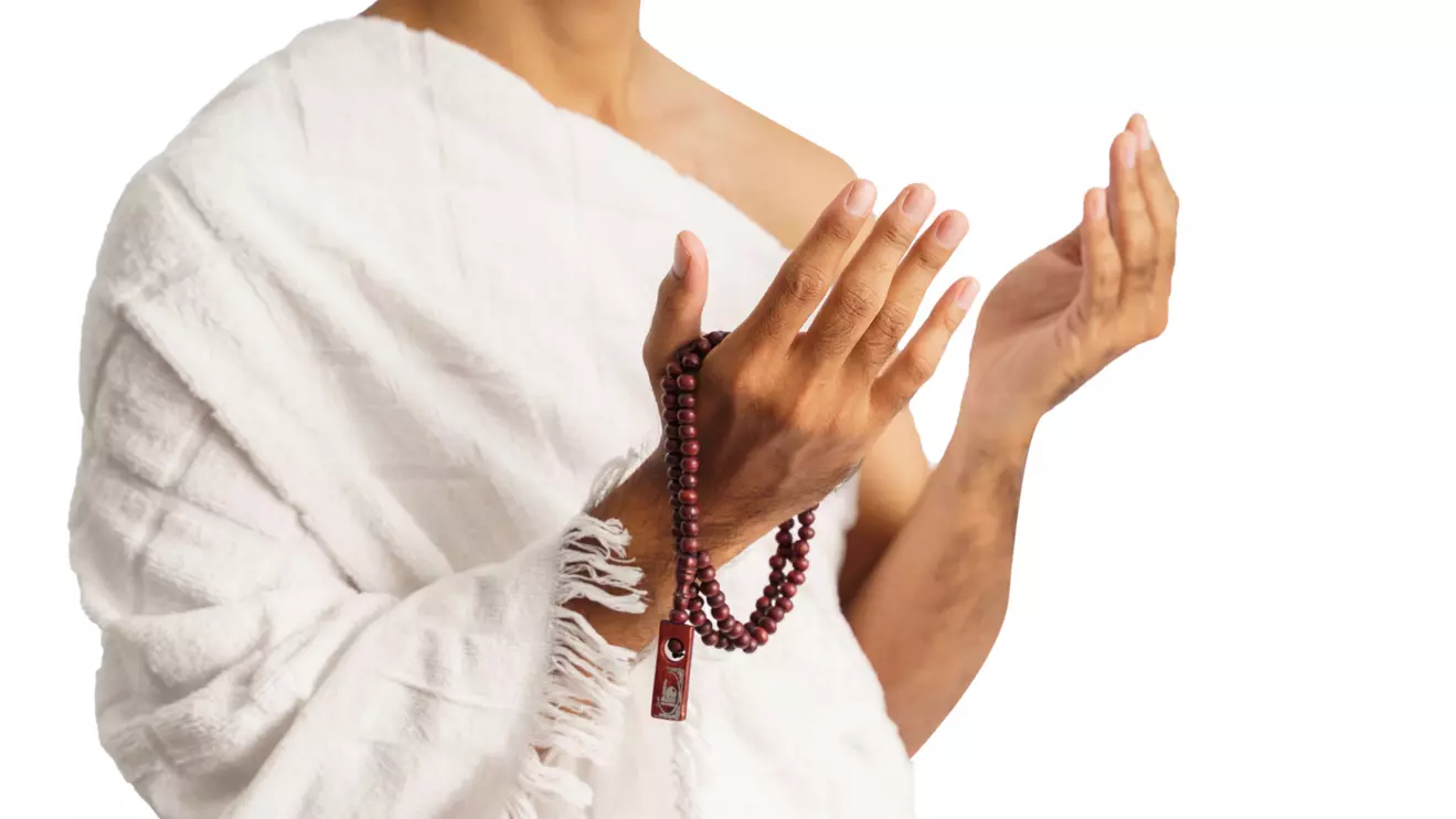 Since Saudi Arabia introduced tourist visas in 2019, many pilgrims have sought to bypass official channels © Mena Today 