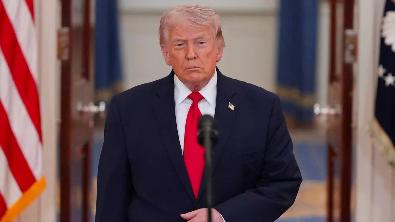 U.S. President Donald Trump arrives to deliver an address to the nation about the Iran war at the White House in Washington, D.C., U.S. April 1, 2026. Alex Brandon/Pool via Reuters