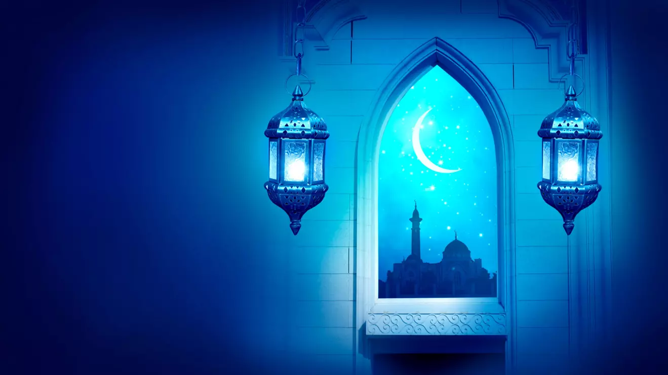 Ramadan, the ninth month of the Islamic lunar calendar, is a sacred period commemorating the revelation of the Quran to Prophet Muhammad by the Angel Gabriel © Mena Today