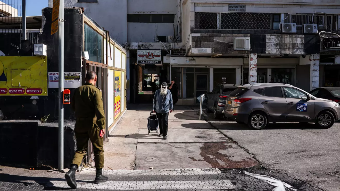 An Israeli soldier crosses a road in Kiryat Shmona, northern Israel, June 2, 2026. Reuters/Shir Torem