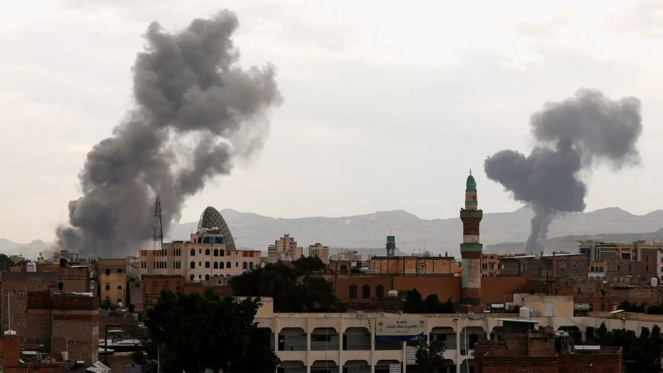 Smole billows following an Israeli air strike in Sanaa, Yemen, September 10, 2025. Reuters/Khaled Abdullah