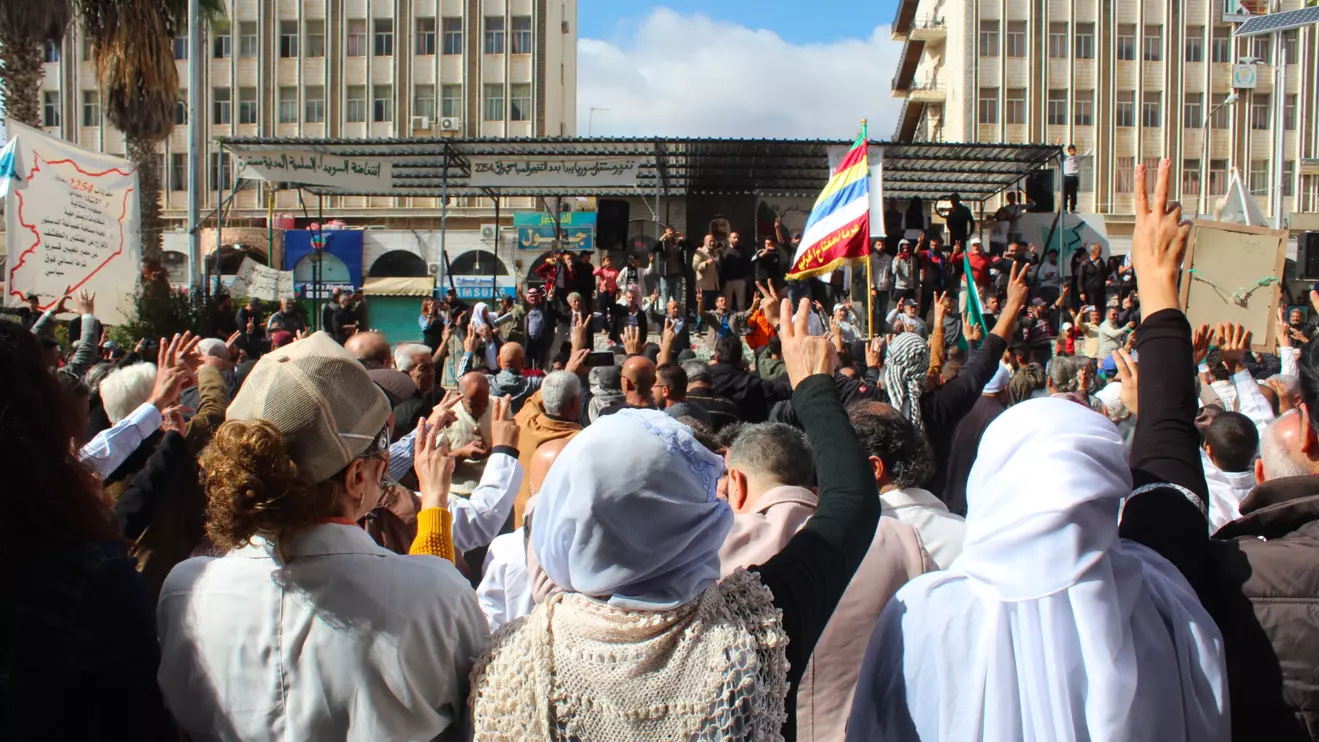 The violence erupted after a wave of kidnappings, including the abduction of a Druze merchant on Friday on the highway linking Damascus to Sweida, witnesses said © Mena Today  