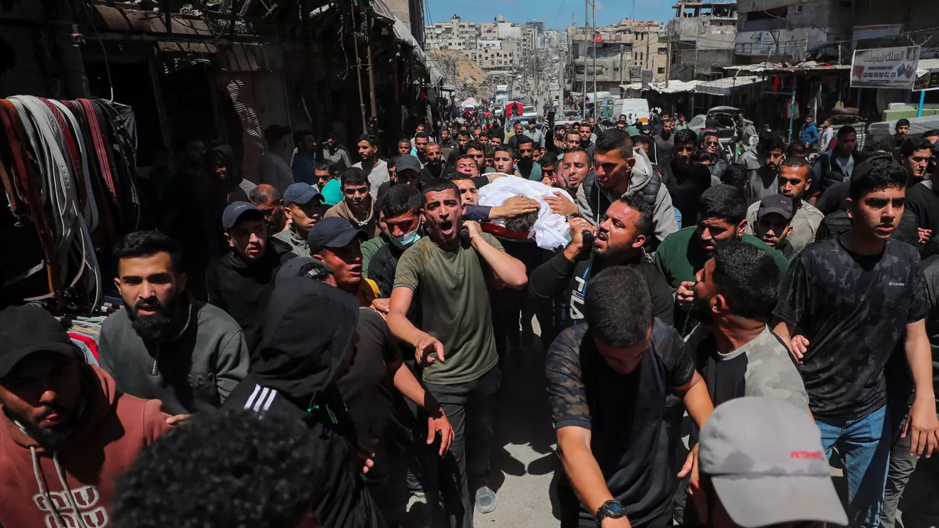 Mourners attend the funeral of Azzam Al-Hayya, the son of Khalil Al-Hayya, in Gaza City May 7, 2026. Reuters/Dawoud Abu Alkas