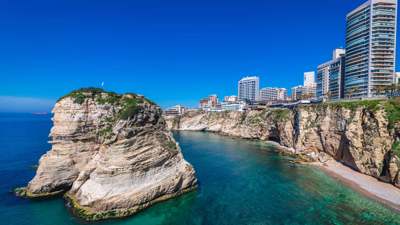 Raouche Rocks also called Pigeon Rock in Beirut © Mena Today 