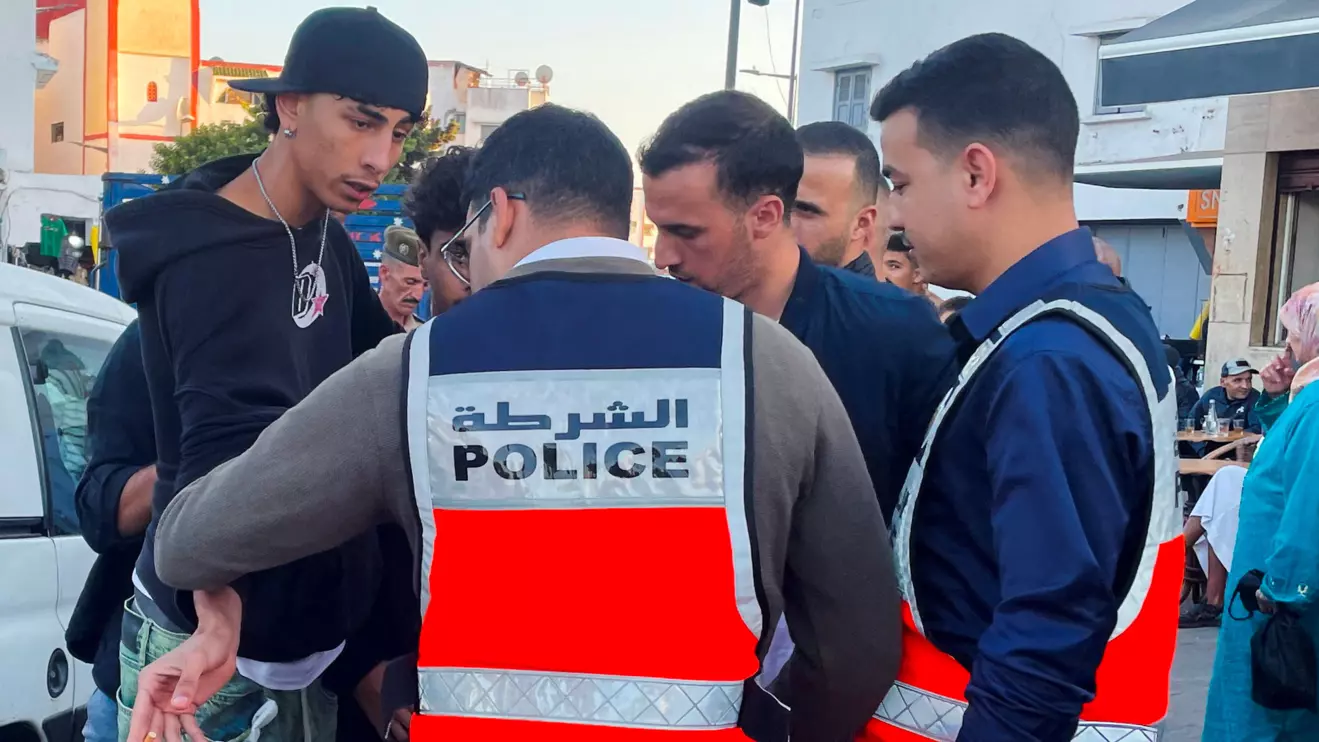 Law enforcement officers detain a protester as the country experiences the fourth consecutive day of youth-led demonstrations demanding better education and healthcare, in Rabat, Morocco, September 30, 2025. Reuters/Ahmed El Jechtimi