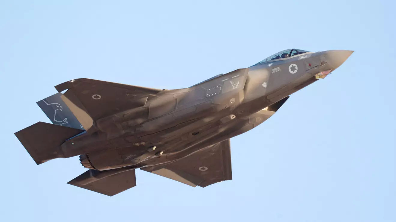 A F-35 fighter jet flies during a graduation ceremony for Israeli Air Force pilots at Hatzerim Airbase, in southern Israel, June 29, 2023. Reuters/Amir Cohen