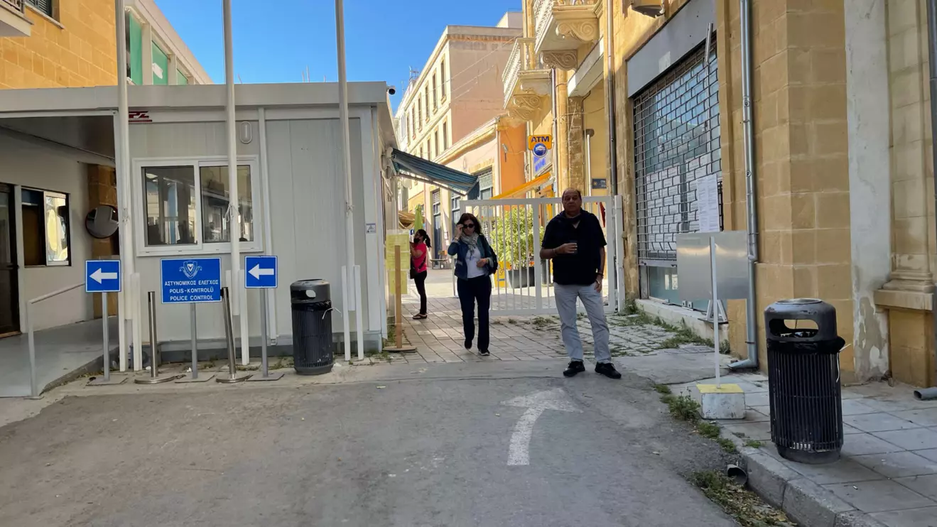 Ledra Street (Nicosia), the only one pedestrian crossing to the Turkish side © Mena Today 