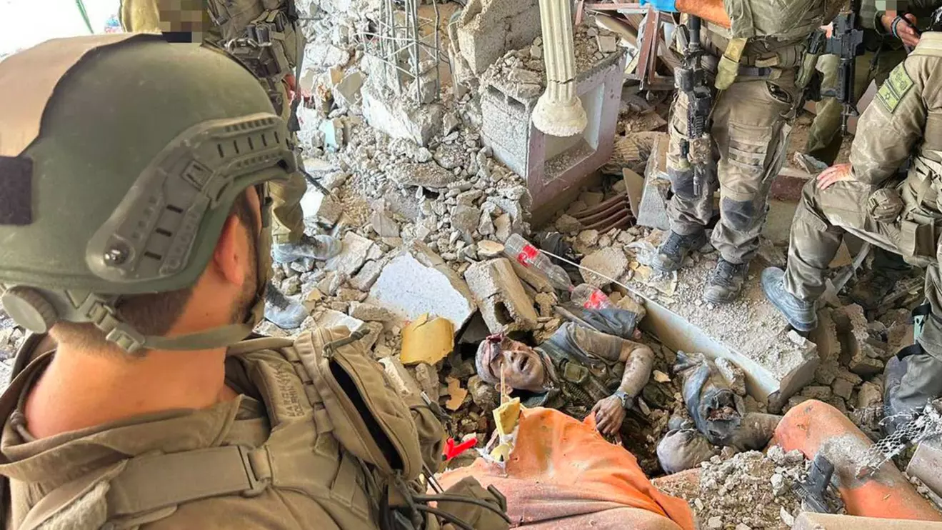 In this photo taken by the Israeli army, the body of Sinwar © IDF 