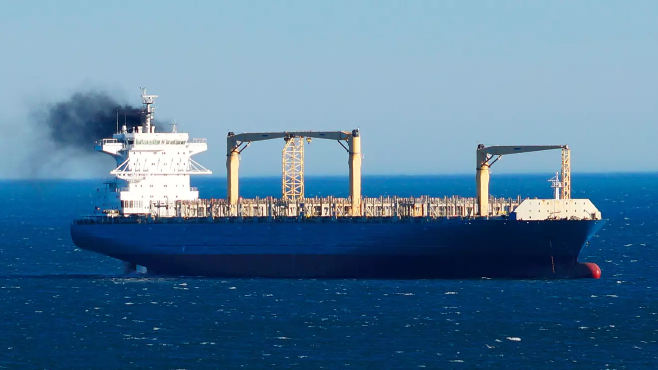 The crew were forced to abandon the vessel © Mena Today 