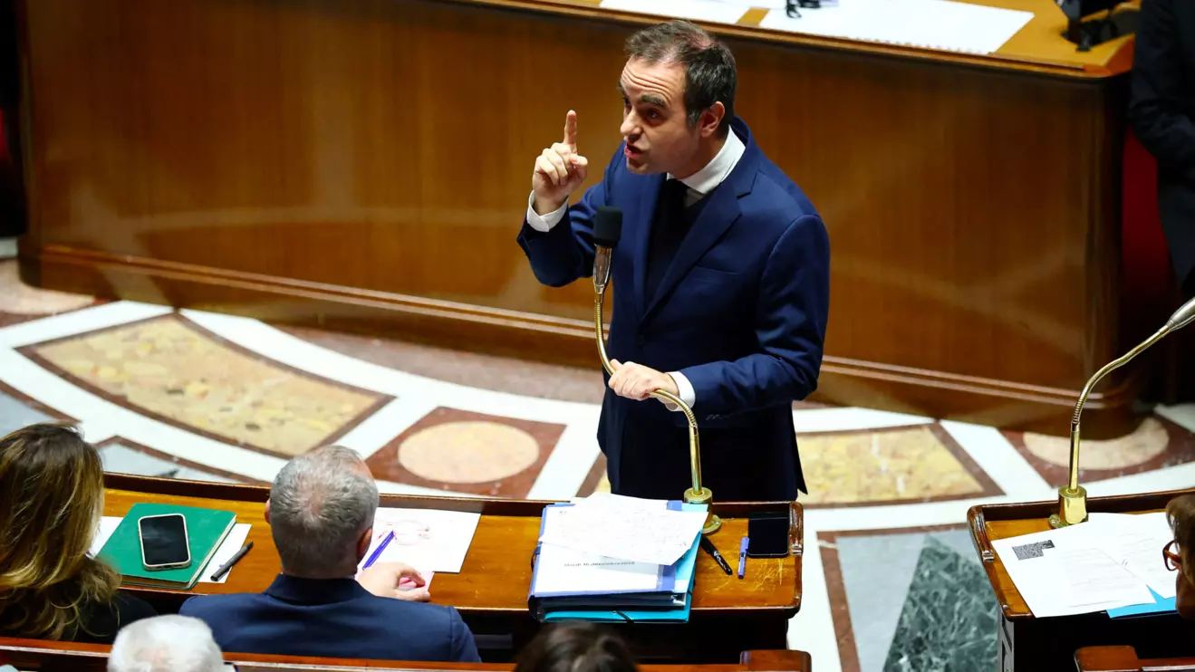 French Prime Minister Sebastien Lecornu gestures as he speaks during the questions to the government session at the National Assembly in Paris, France, December 16, 2025. Reuters/Sarah Meyssonnier TPX