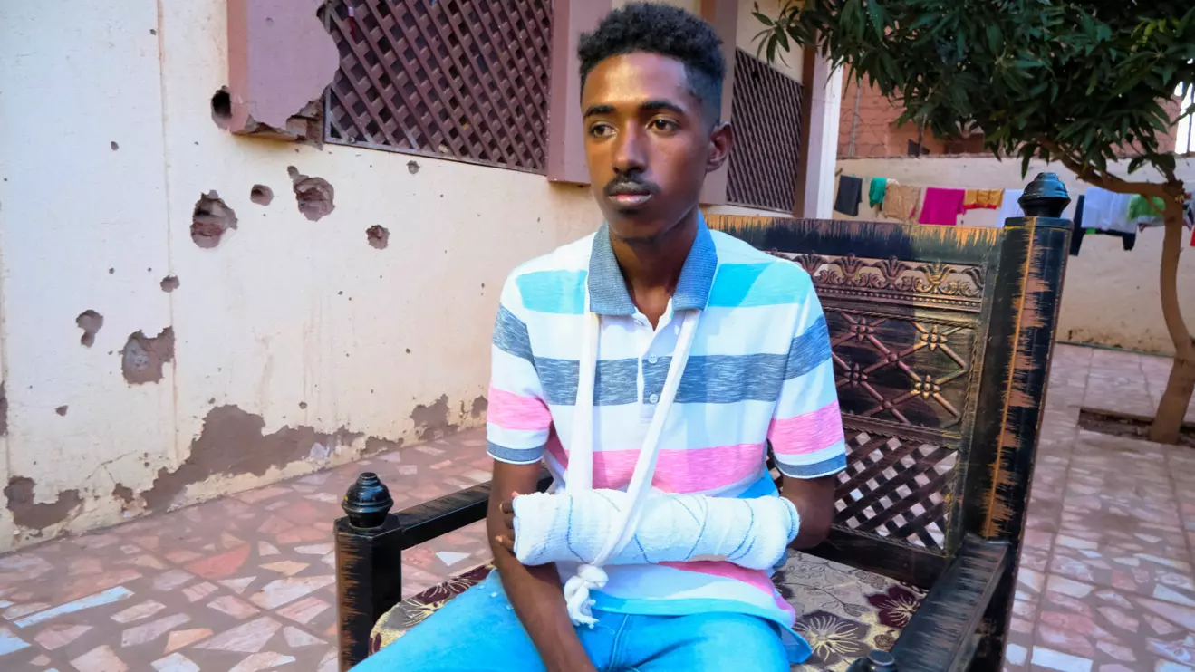 Khalil, a young man from Bara, who said that he was shot and wounded in his hand by a Rapid Support Forces (RSF) member, poses in Omdurman, Sudan, November 8, 2025. Reuters/El Tayeb Siddig