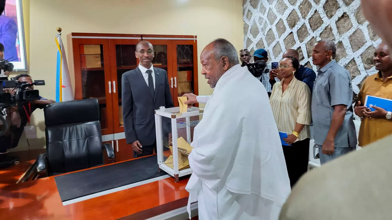 Djibouti's President Ismael Omar Guelleh casts his ballot during the Presidential elections at the City Hall polling centre in Ras-Dika district of Djibouti City in Djibouti April 10, 2026. Reuters/Abdourahim Arteh