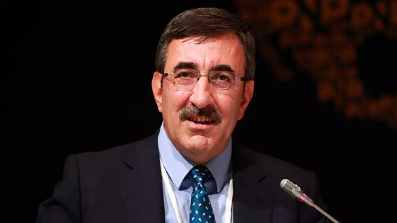 Cevdet Yilmaz © DKL