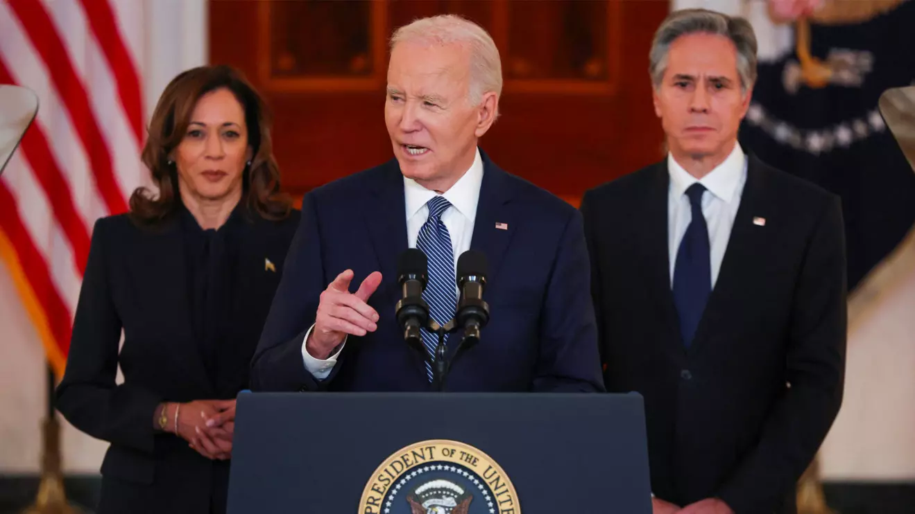 U.S. President Joe Biden, flanked by U.S. Vice President Kamala Harris and U.S. Secretary of State Antony Blinken, speaks after negotiators reached a phased deal for a ceasefire in Gaza between Israel and Hamas, during remarks at the White House in Washington, U.S., January 15, 2025. Reuters/Evelyn Hockstein