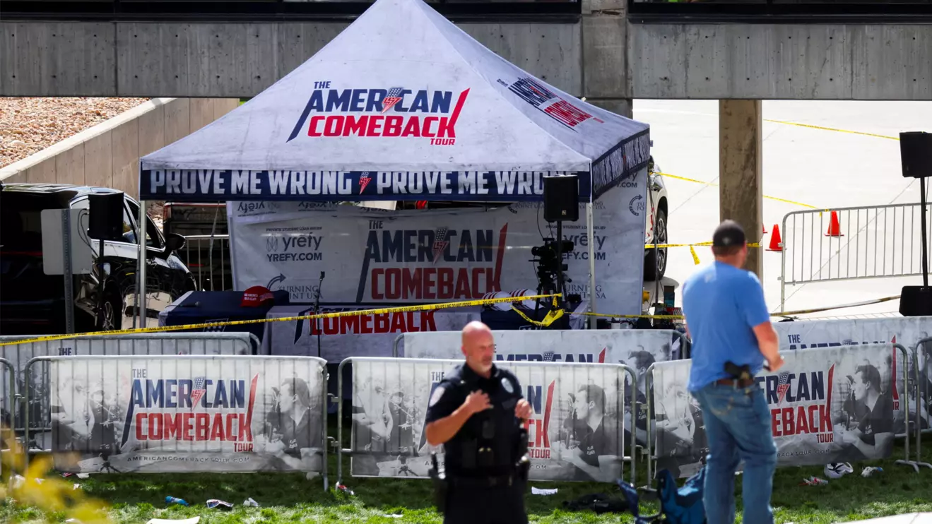 A police officer stands in front of a tent bearing the slogan 'The American Comeback Tour', cordoned off after U.S. right-wing activist, commentator, Charlie Kirk, an ally of U.S. President Donald Trump, was fatally shot during an event at Utah Valley University, in Orem, Utah, U.S. September 10, 2025. Reuters/Jim Urquhart