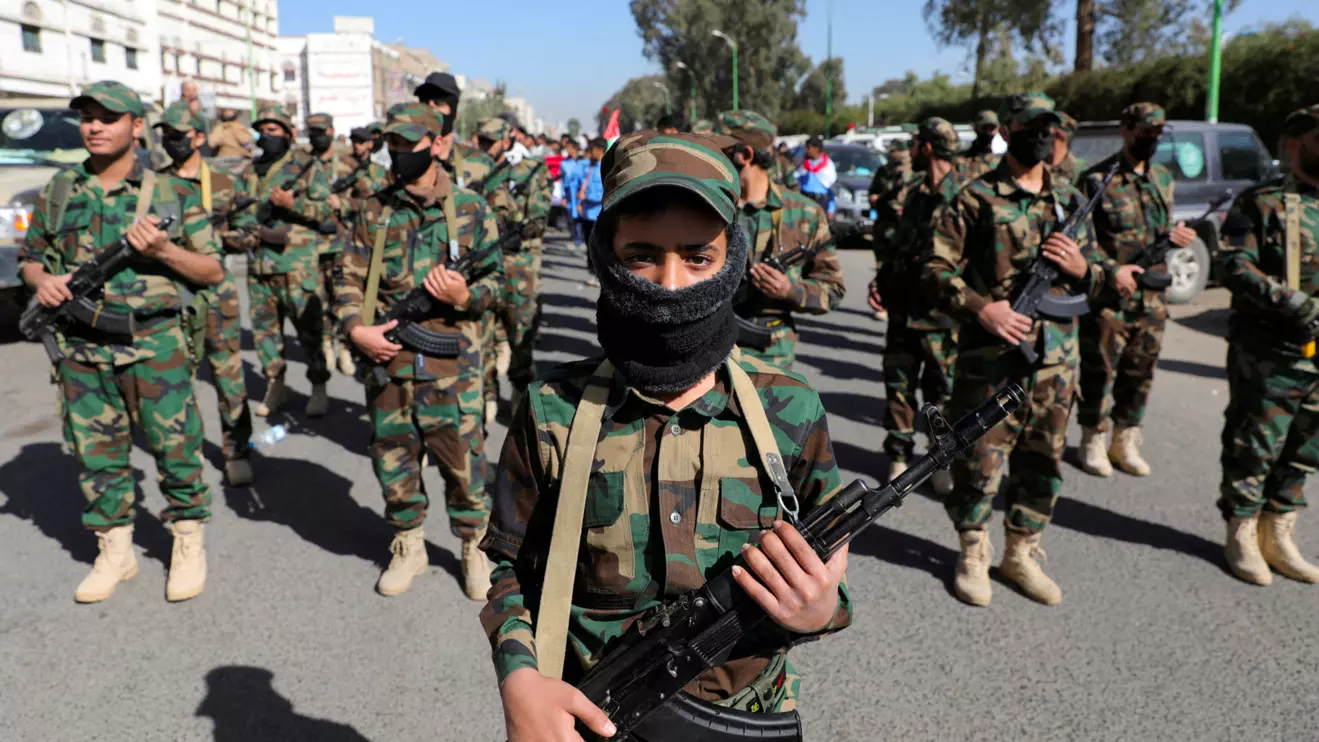 Houthi fighters take part in a parade for people who attended Houthi military training as part of a mobilization campaign, in Sanaa, Yemen December 18, 2024. Reuters/Khaled Abdullah