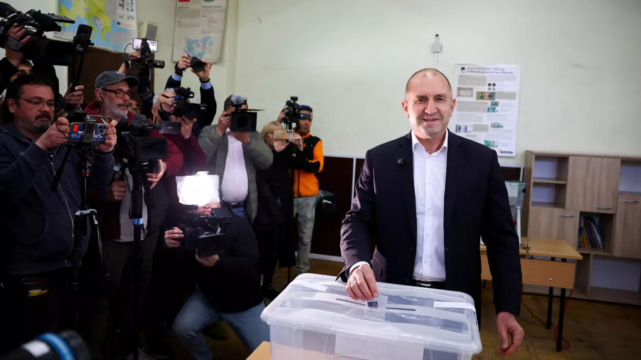 Rumen Radev, former Bulgarian president and leader of Progressive Bulgaria coalition, votes during the parliamentary election, in Sofia, Bulgaria, April 19, 2026. Reuters/Stoyan Nenov