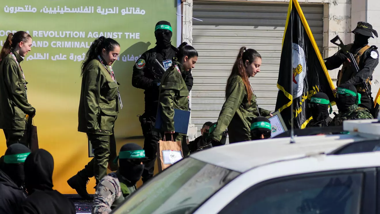 Four female Israeli soldiers, who had been held in Gaza since the deadly October 7, 2023 attack, are released by Hamas militants as part of a ceasefire and a hostages-prisoners swap deal between Hamas and Israel, in Gaza City, January 25, 2025. Reuters/Dawoud Abu Alkas
