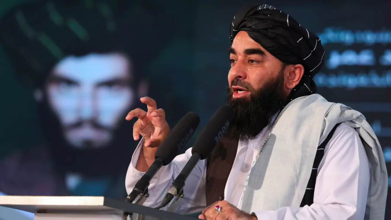 Afghan Taliban's Deputy Minister of Information and Culture and spokesman Zabihullah Mujahid speaks during the death anniversary of Mullah Mohammad Omar, the late leader and founder of the Taliban, in Kabul, Afghanistan, April 24, 2022. Reuters/Ali Khara