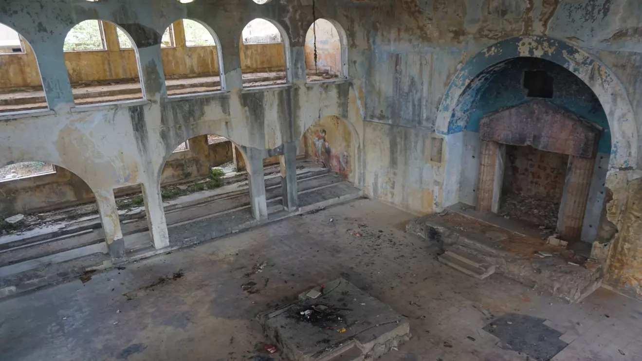 The historic synagogue in Bhamdoun, Lebanon © Antoine Tanios 