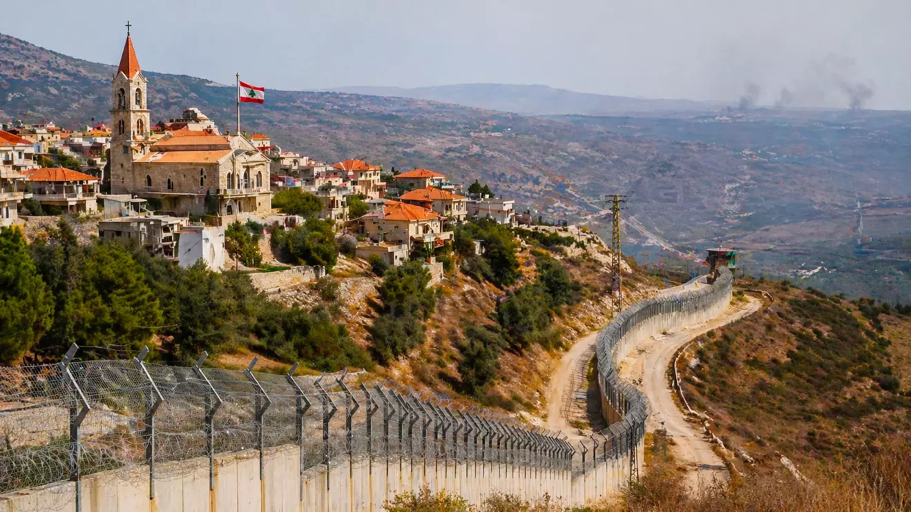 A spokesperson for the Israeli military said in a statement on X that Lebanese armed group Hezbollah was violating the ceasefire and that Israel would act against it, telling people to head north and west away from the towns © Mena Today 