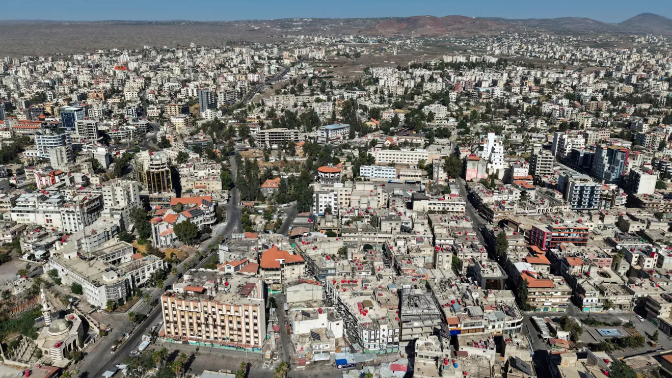 A drone view shows the predominantly Druze city of Sweida, following deadly clashes between Druze fighters, Sunni Bedouin tribes and government forces, in Syria July 25, 2025. Reuters/Khalil Ashawi