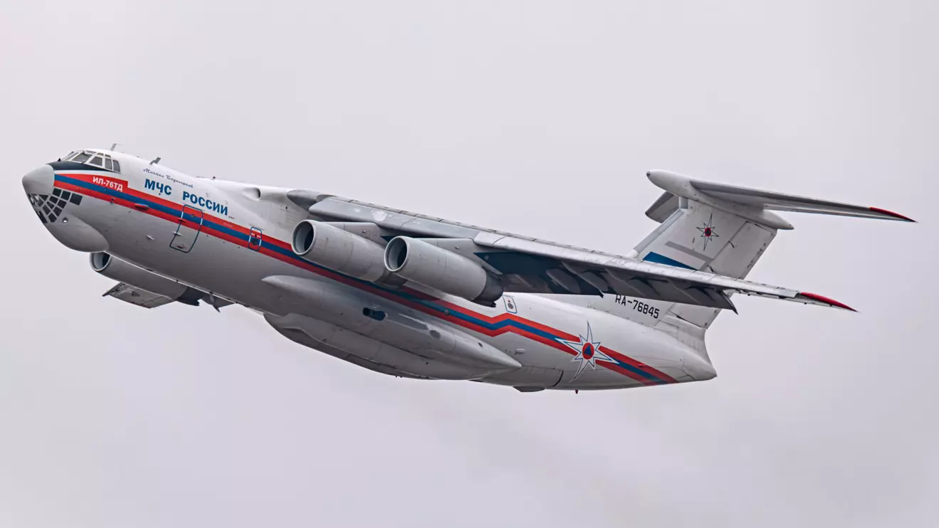 The emergency ministry said a Beriev Be-200 amphibious aircraft specialising in firefighting, as well as an Ilyushin Il-76 military transport plane, would be sent to Iran to help out © Mena Today 