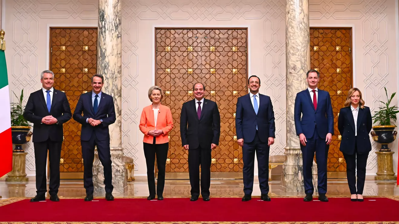 Karl Nehammer, Kyriákos Mitsotákis, Ursula von der Leyen, Abdel Fattah al-Sissi, Níkos Christodoulídis, Alexander De Croo, Giorgia Meloni © EC Audiovisual Service 
