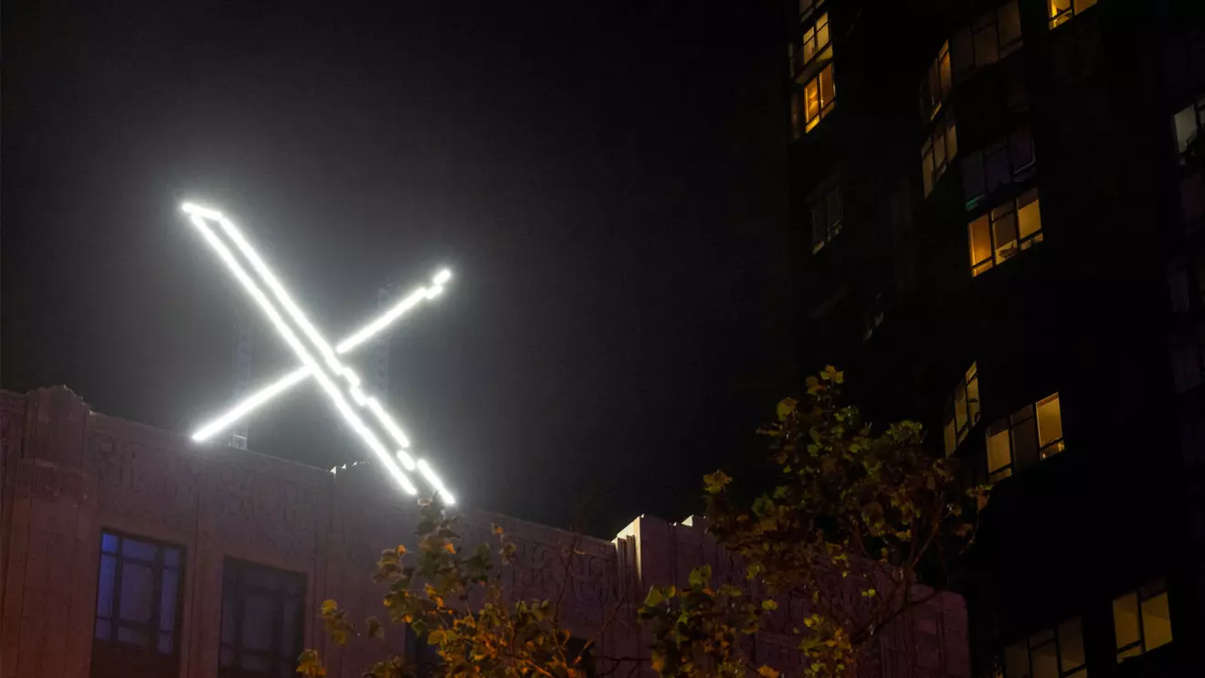 X' logo is seen on the top of the headquarters of the messaging platform X, formerly known as Twitter, in downtown San Francisco, California, U.S., July 30, 2023. Reuters/Carlos Barria