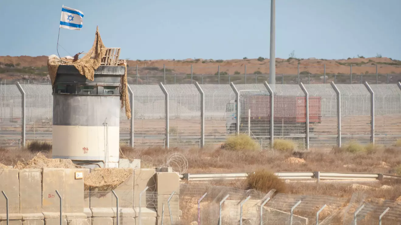 Military position at the Kerem Shalom border crossing to the Gaza strip. Israel Gaza Egypt border, Philadelphi Corridor © Mena Today 