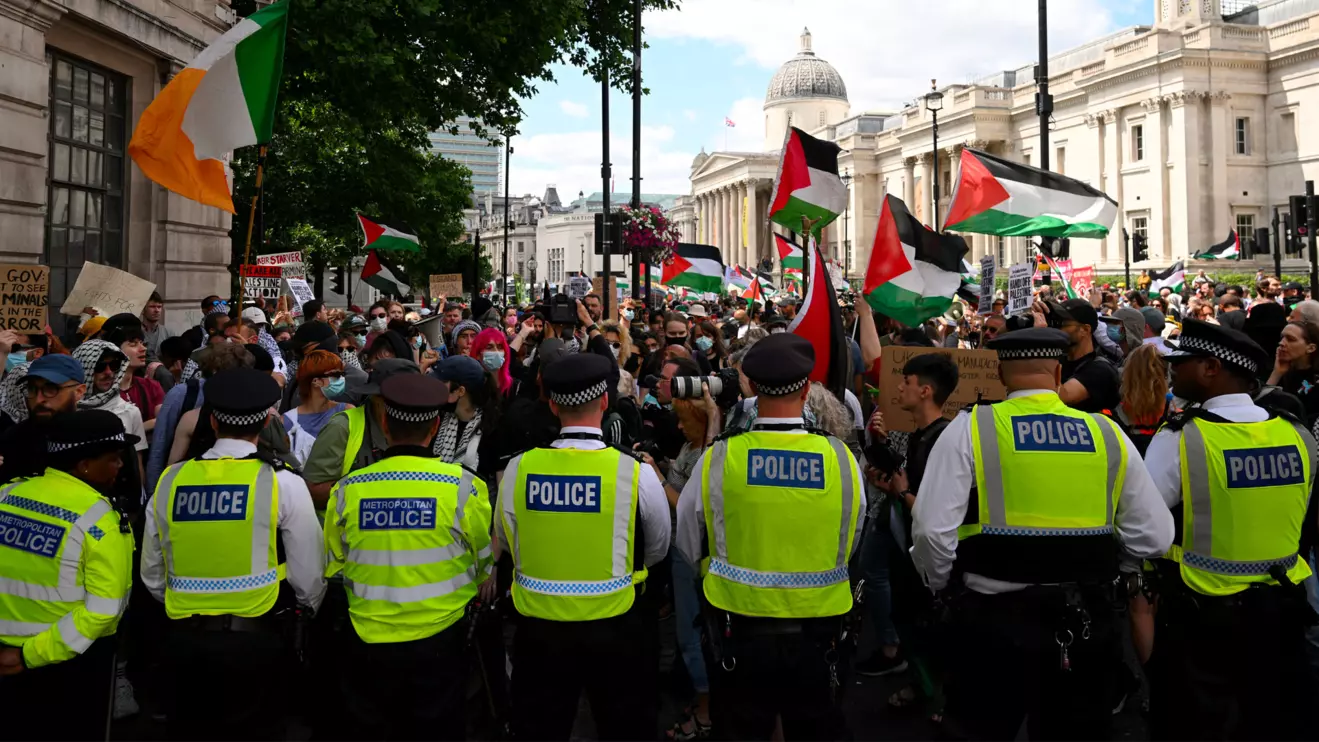 Police officers block a street as pro-Palestinian demonstrators gather in protest against Britain's Home Secretary Yvette Cooper's plans to proscribe the "Palestine Action" group in the coming weeks, in London, Britain, June 23, 2025. Reuters/Jaimi Joy