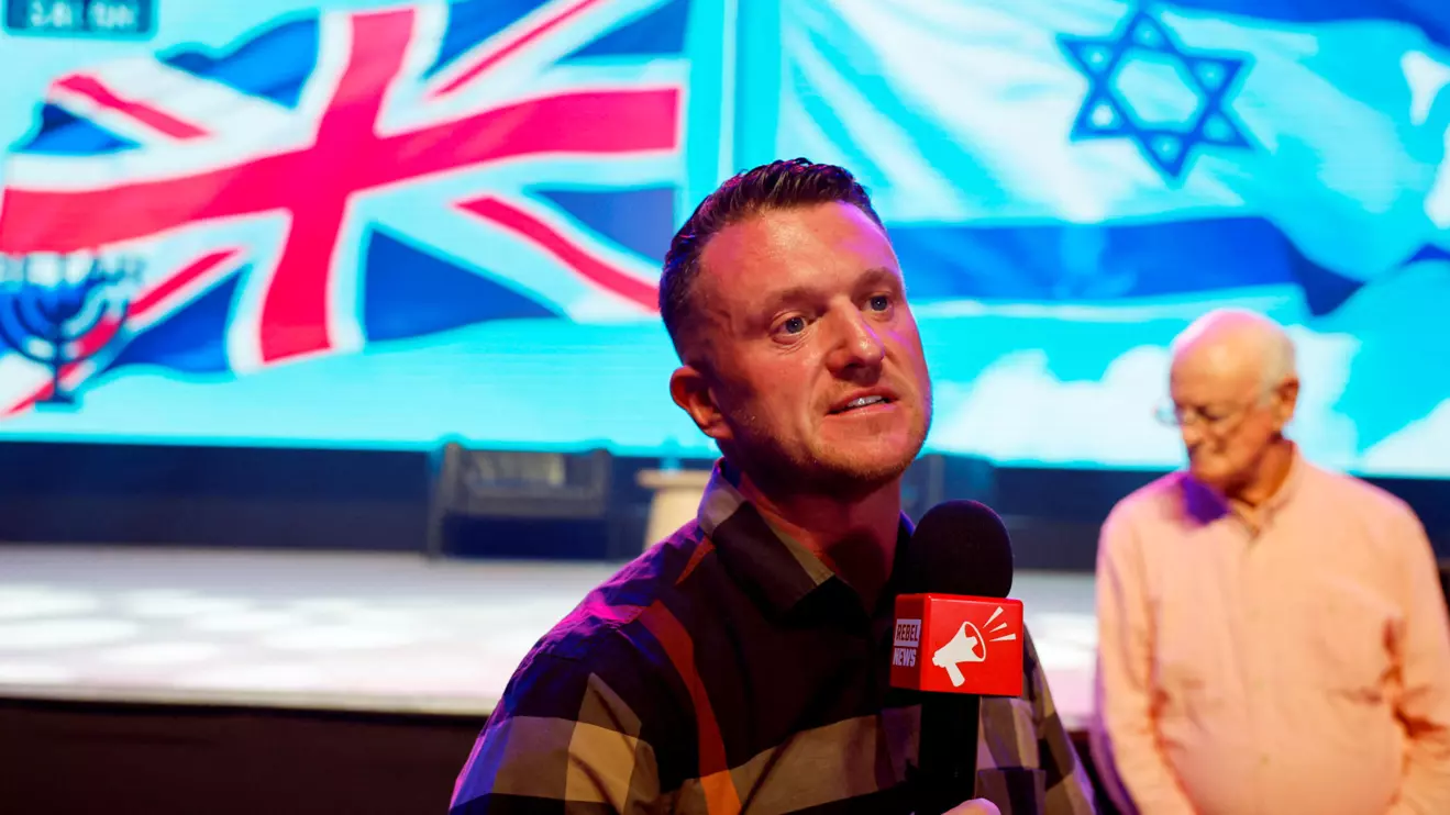 Anti-immigration activist Stephen Yaxley-Lennon, known as Tommy Robinson speaks, on the day of a public address in Tel Aviv, Israel October 18, 2025. Reuters/Ammar Awad