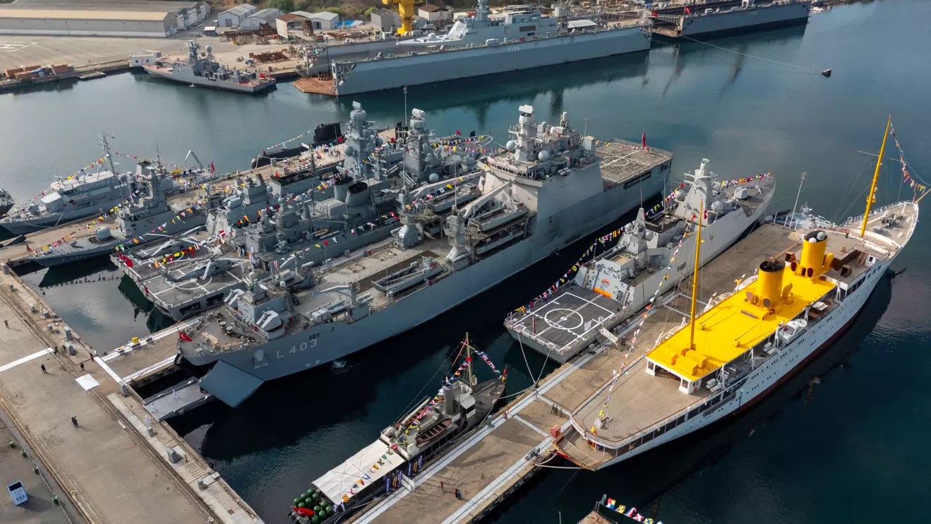 A drone view of Turkey's navy ships anchored at the Naval Shipyard Command during the Teknofest Blue Homeland in Istanbul, Turkey, August 29, 2025. Reuters/Murad Sezer