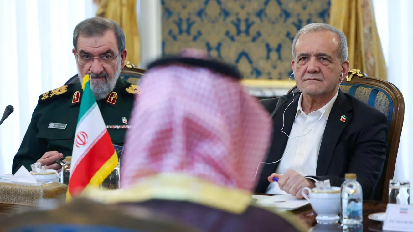 Iranian President Masoud Pezeshkian and Secretary of Iran's Supreme National Security Council Mohsen Rezaei during a meeting with chief of Defence Forces of Pakistan, Field Marshal Asim Munir, Saudi Arabia's Defence Minister Prince Khalid bin Salman and Turkish intelligence chief, Ibrahim Kalin in Tehran, Iran, October 26, 2026. Iran's Presidential website/WANA (West Asia News Agency)/Handout via Reuters