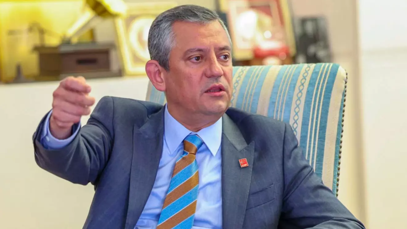 Ozgur Ozel © TNP