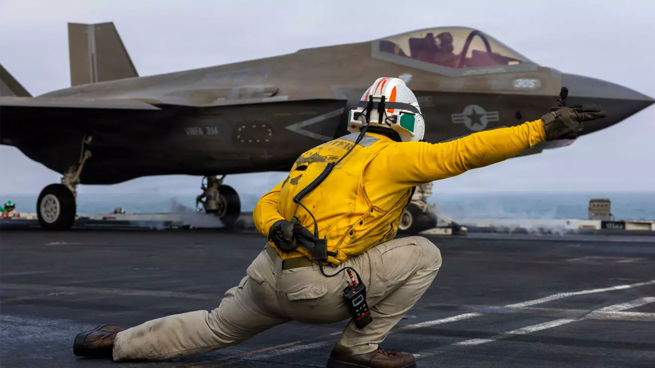 A U.S. sailor launches an F-35C Lightning II, assigned to Marine Fighter Attack Squadron 314, from the flight deck of Nimitz-class aircraft carrier USS Abraham Lincoln during the ongoing conflict with Iran August 5, 2026. U.S. Navy 