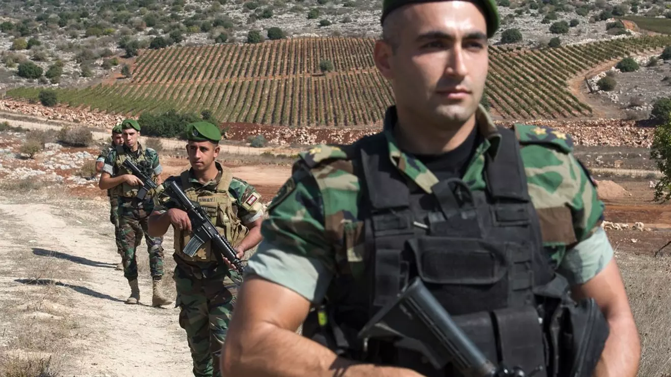 The presence of the Lebanese army is symbolic. Hezbollah controls the entire south of Lebanon © LMD