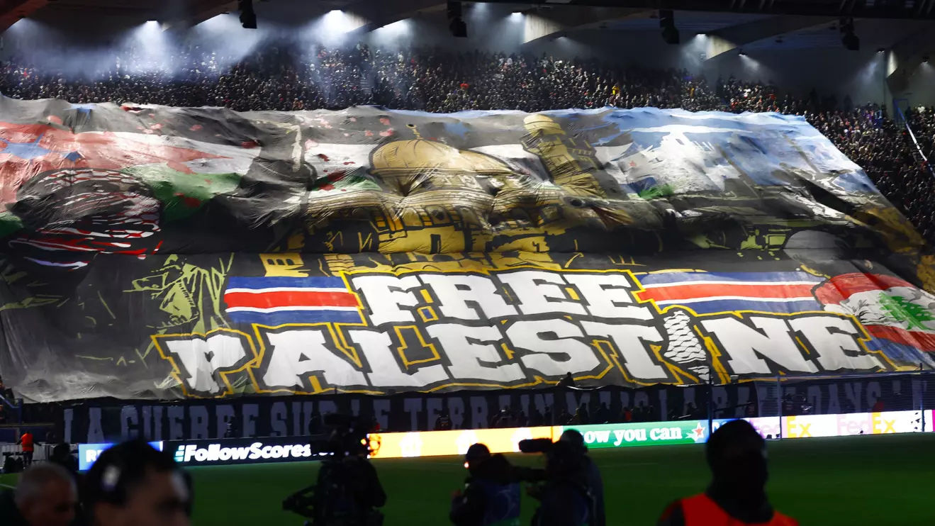 Champions League - Paris St Germain v Atletico Madrid - Parc des Princes, Paris, France - November 6, 2024 A banner on support of Palestine is displayed in the stands before the match Reuters/Stephanie Lecocq