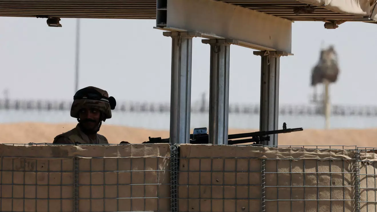 An Egyptian soldier looks on near the Rafah border crossing between Egypt and the Gaza Strip, in Rafah, Egypt, August 6, 2025. Reuters/Amr Abdallah Dalsh